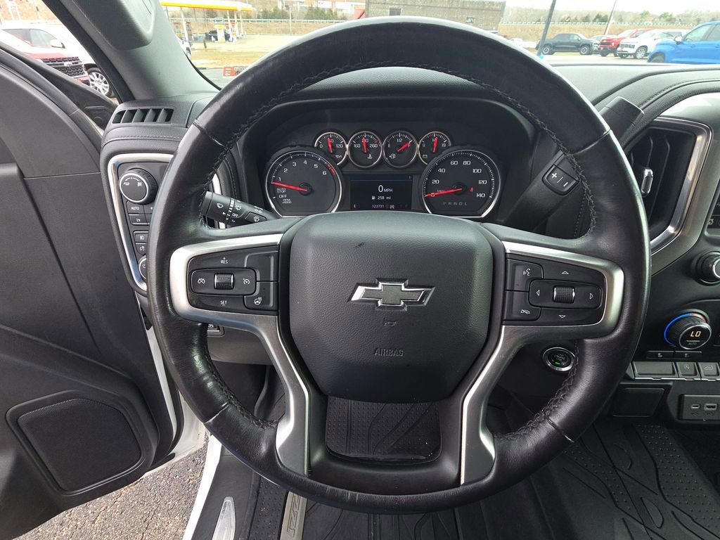 Used 2019 Chevrolet Silverado 1500 LT Trail Boss w/ Convenience Package image 19