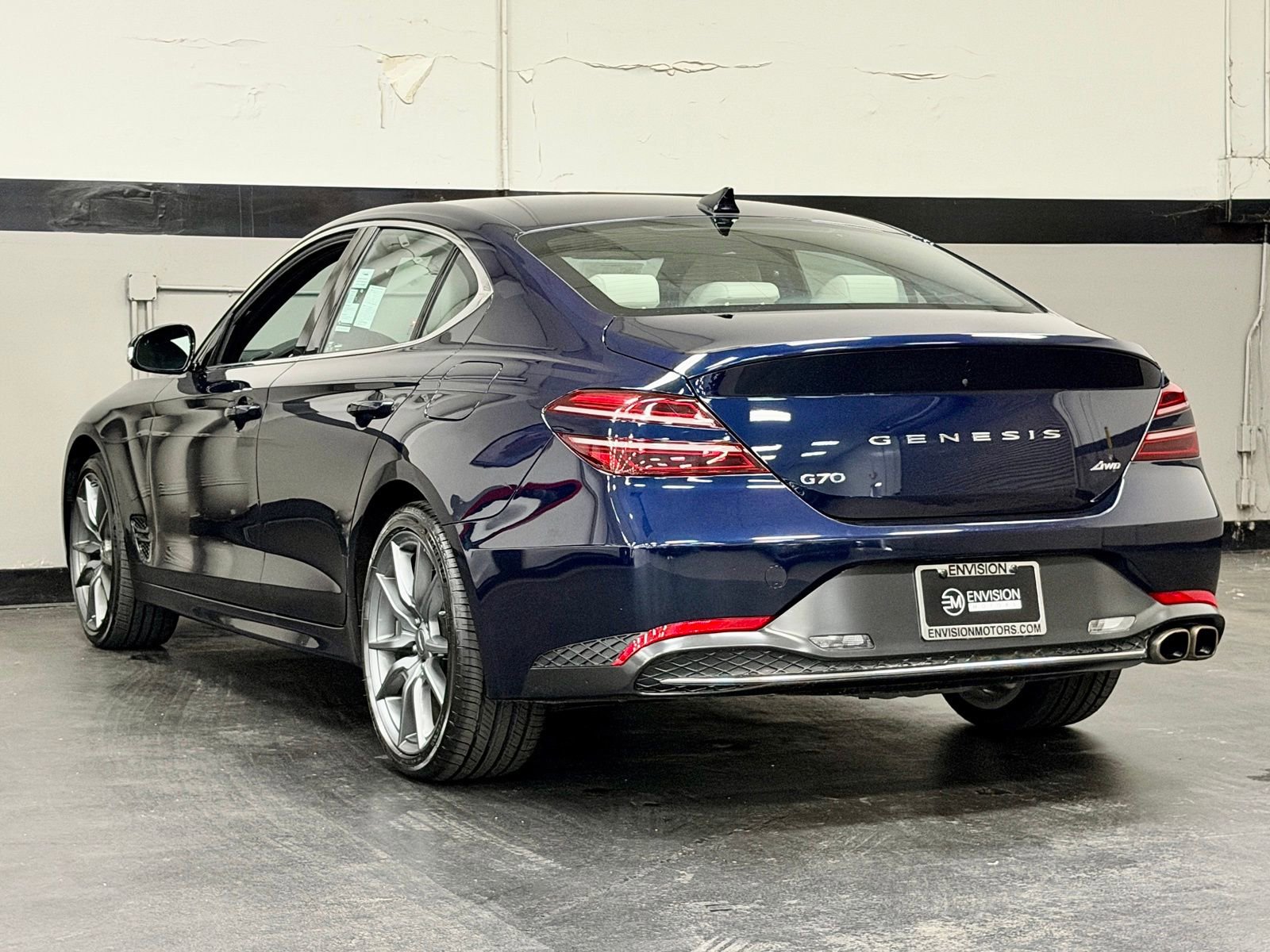 Used 2023 Genesis G70 2.0T AWD/4WD image 10