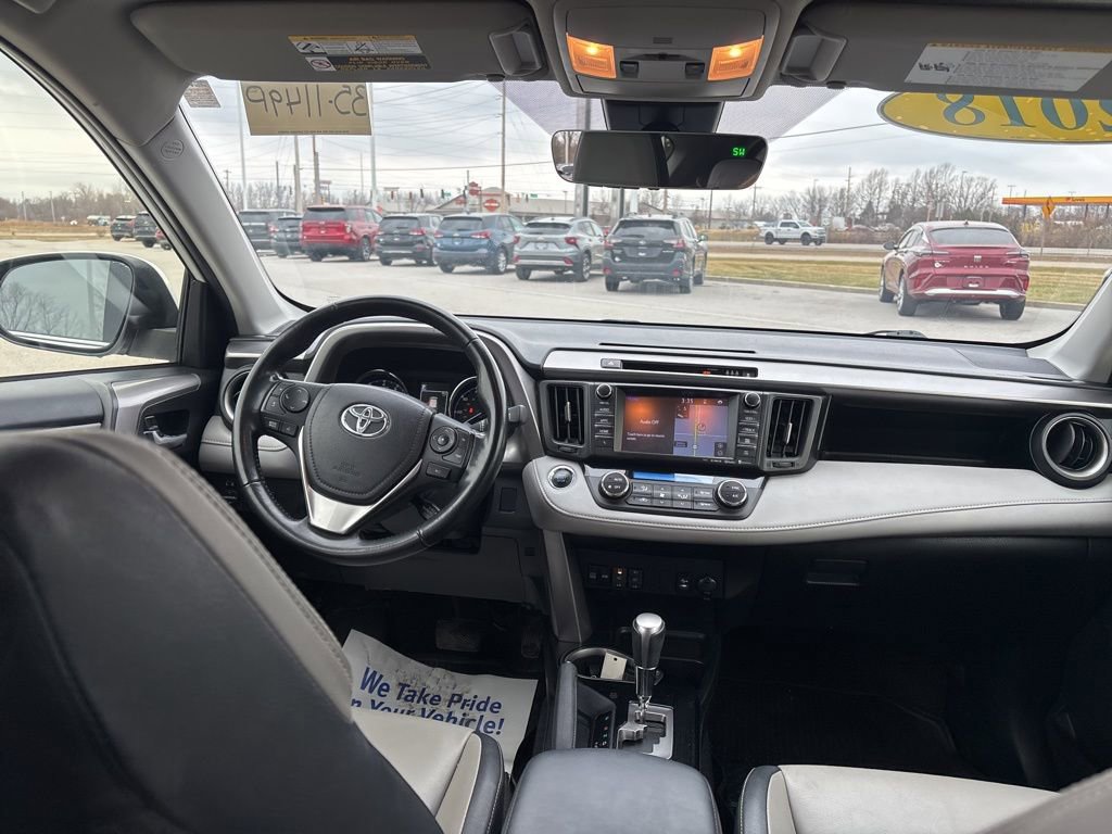 Used 2018 Toyota RAV4 Limited w/ All Weather Liner Package image 18