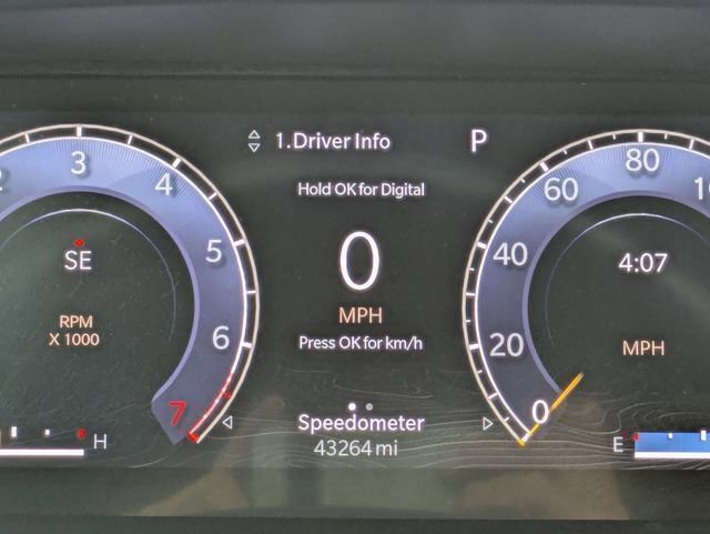 Used 2024 Jeep Grand Cherokee Limited AWD/4WD image 29