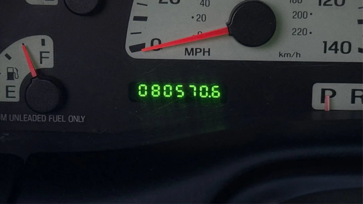 Used 2001 Ford F150 Lightning RWD image 13