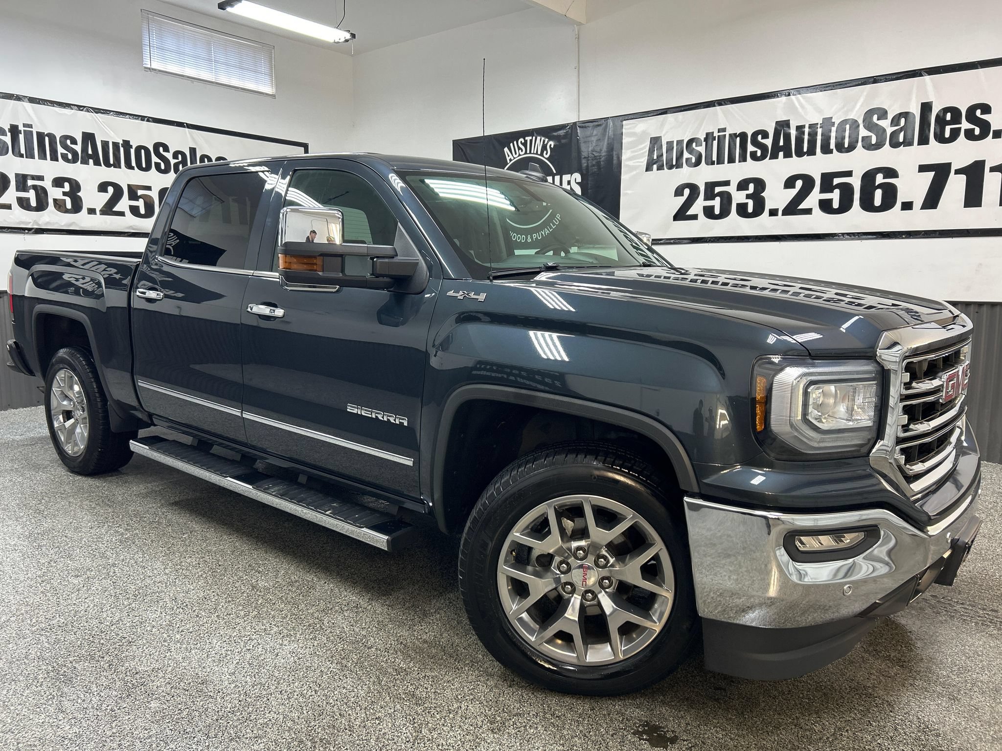 Used 2017 GMC Sierra 1500 SLT w/ SLT Premium Package AWD/4WD image 1