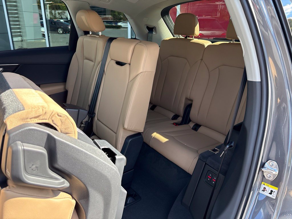 New 2026 Audi Q7 2.0T Premium AWD/4WD image 38