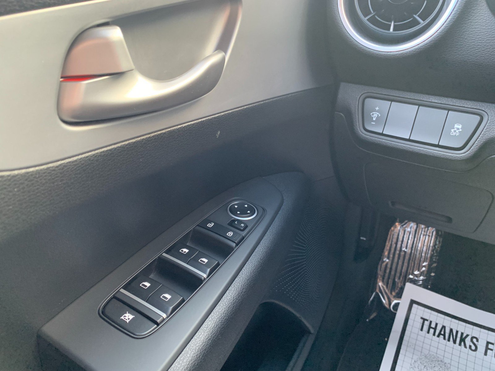 Used 2023 Kia Forte LXS FWD image 13