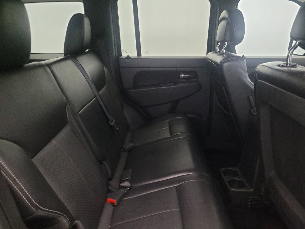 Used 2012 Jeep Liberty Sport image 19