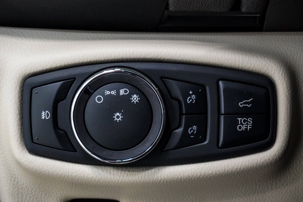 Used 2019 Lincoln Nautilus Select image 25