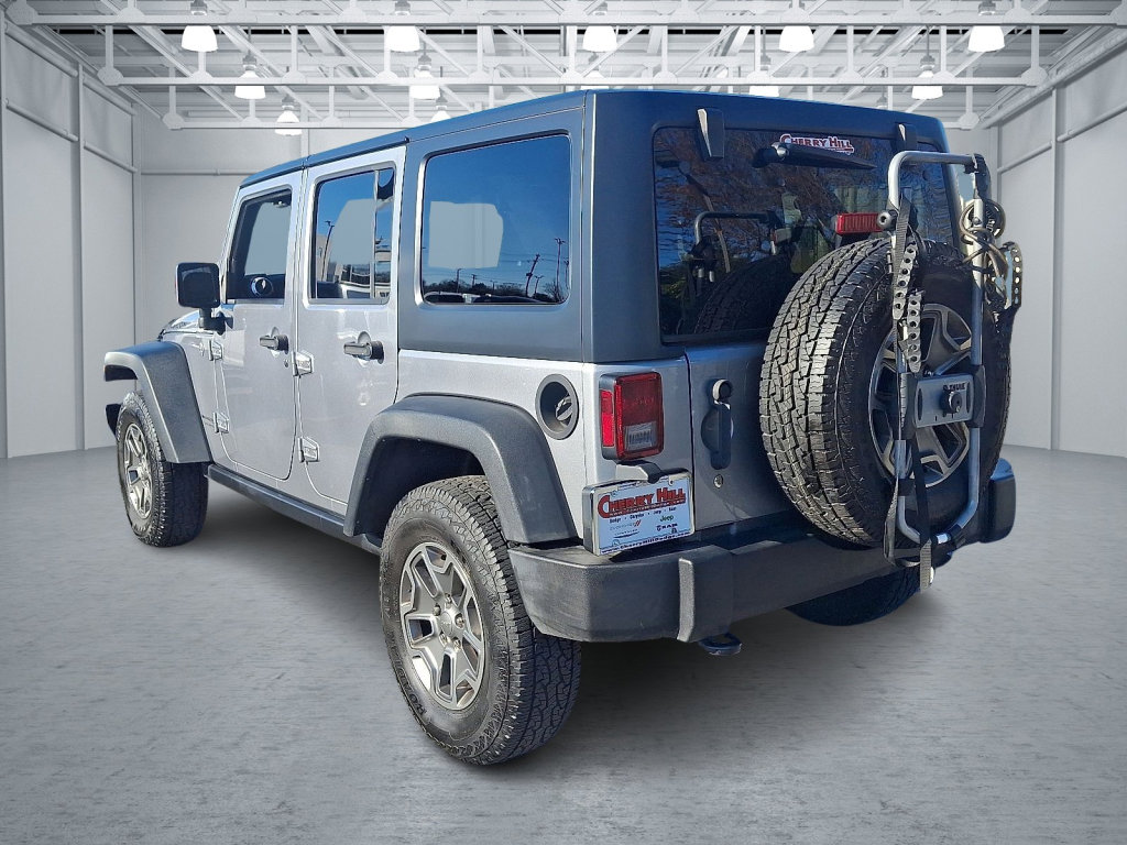 Used 2018 Jeep Wrangler Unlimited Rubicon w/ Cold Weather Group image 3