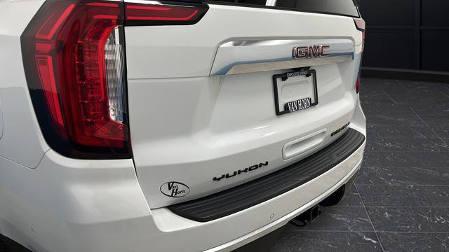 Used 2024 GMC Yukon XL Denali w/ Denali Reserve Package image 43