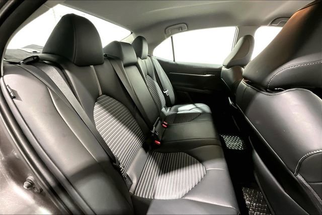 Used 2024 Toyota Camry SE image 26