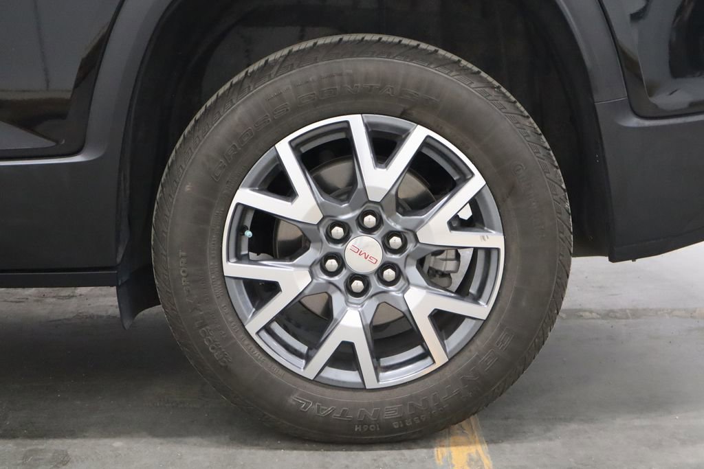 Used 2023 GMC Acadia SLT AWD/4WD image 48