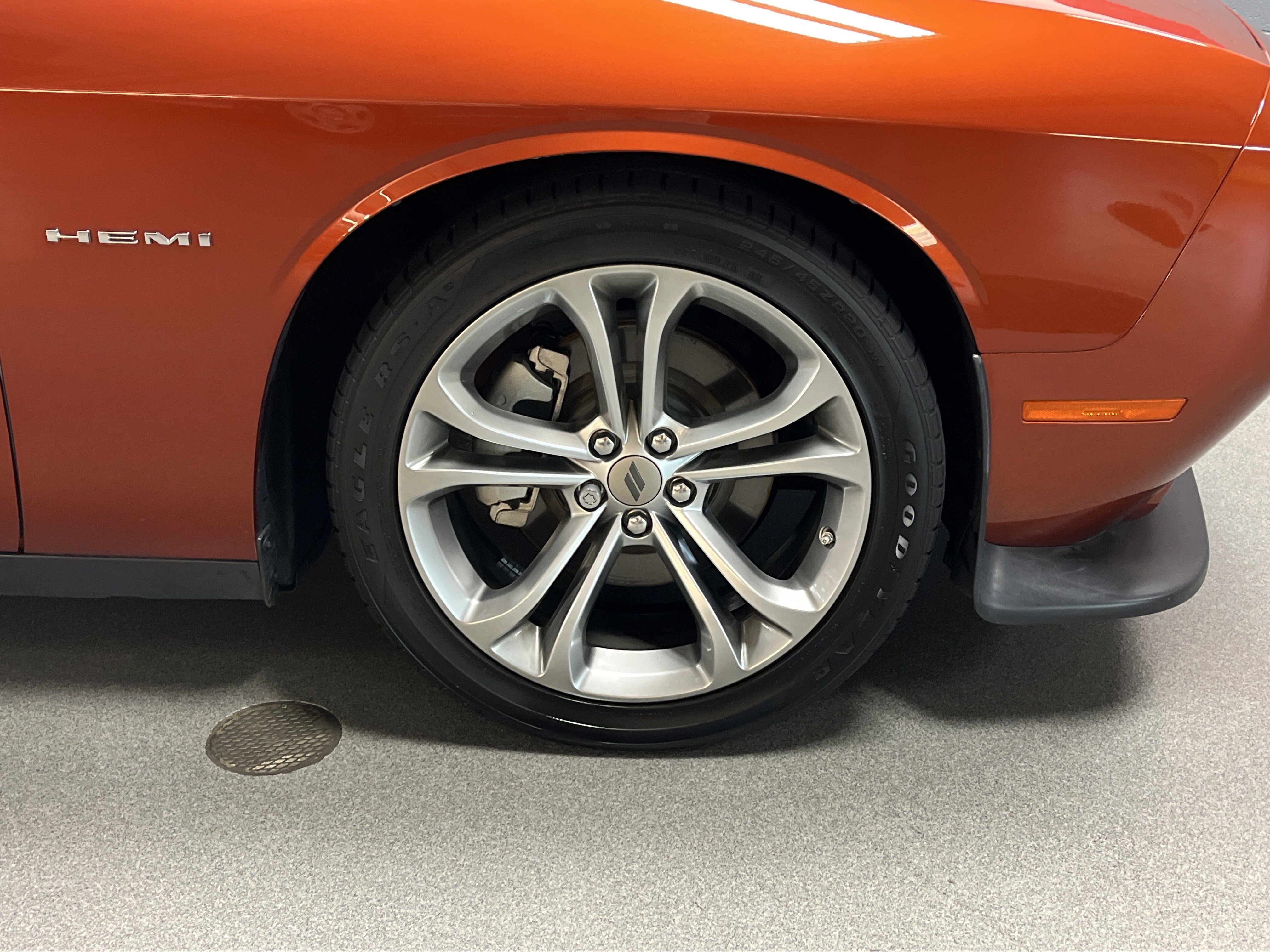 Used 2022 Dodge Challenger R/T image 13