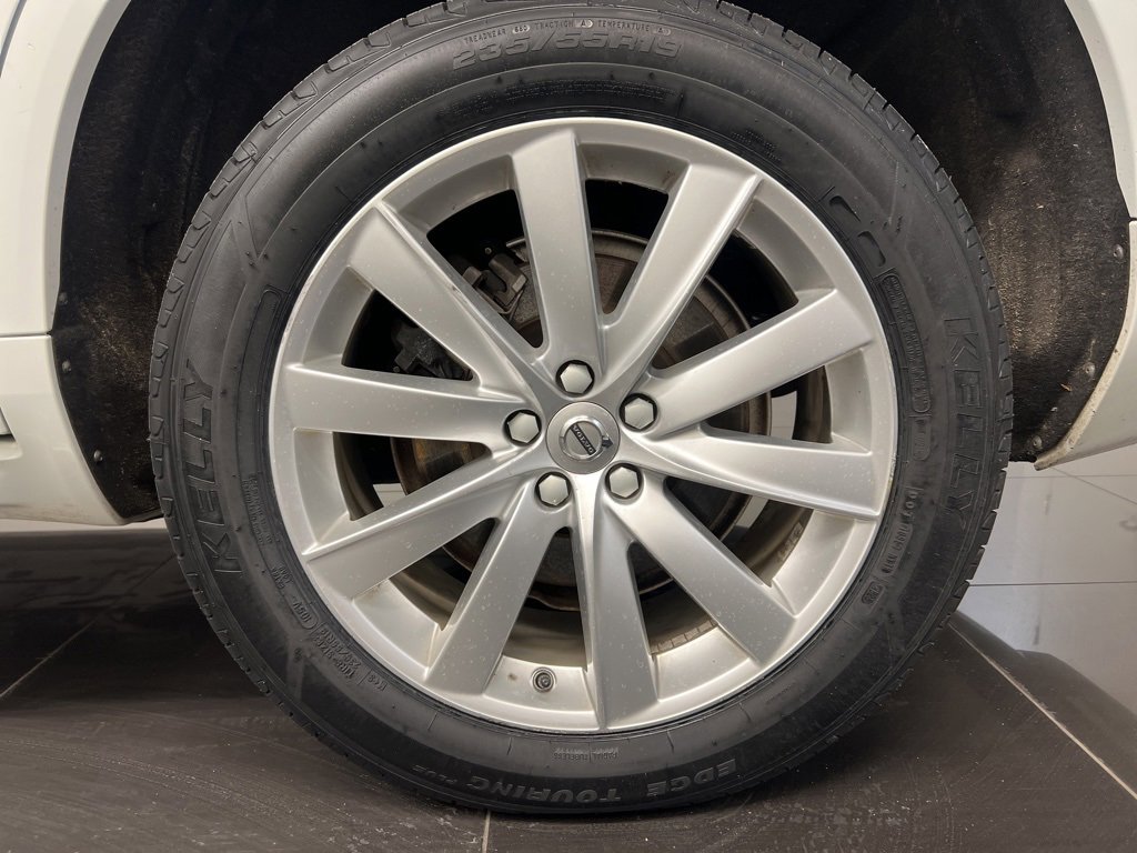 Used 2016 Volvo XC90 T6 Momentum w/ Momentum Plus Package image 7