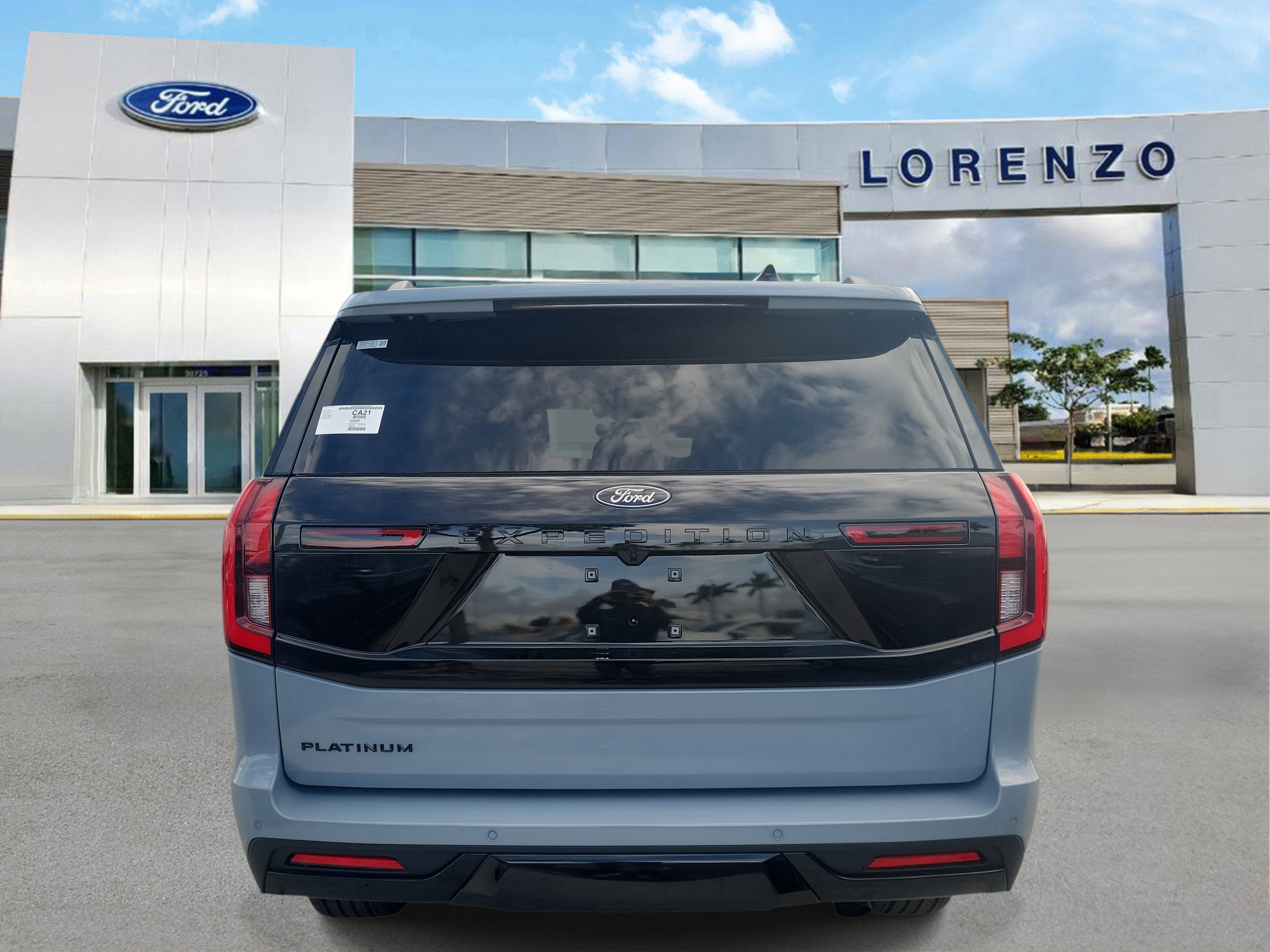 New 2026 Ford Expedition Platinum w/ Stealth Appearance Package AWD/4WD image 5