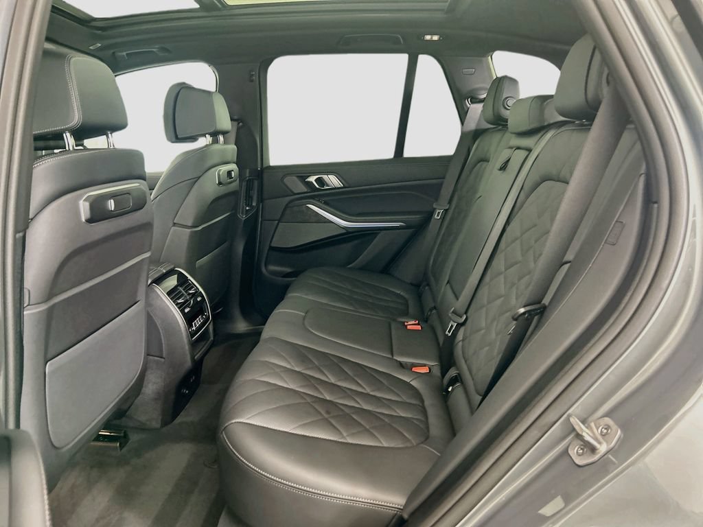 Certified 2026 BMW X5 xDrive50e w/ Climate Comfort Package AWD/4WD image 20