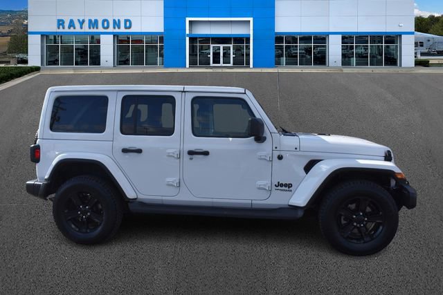 Used 2022 Jeep Wrangler Unlimited Sahara image 2