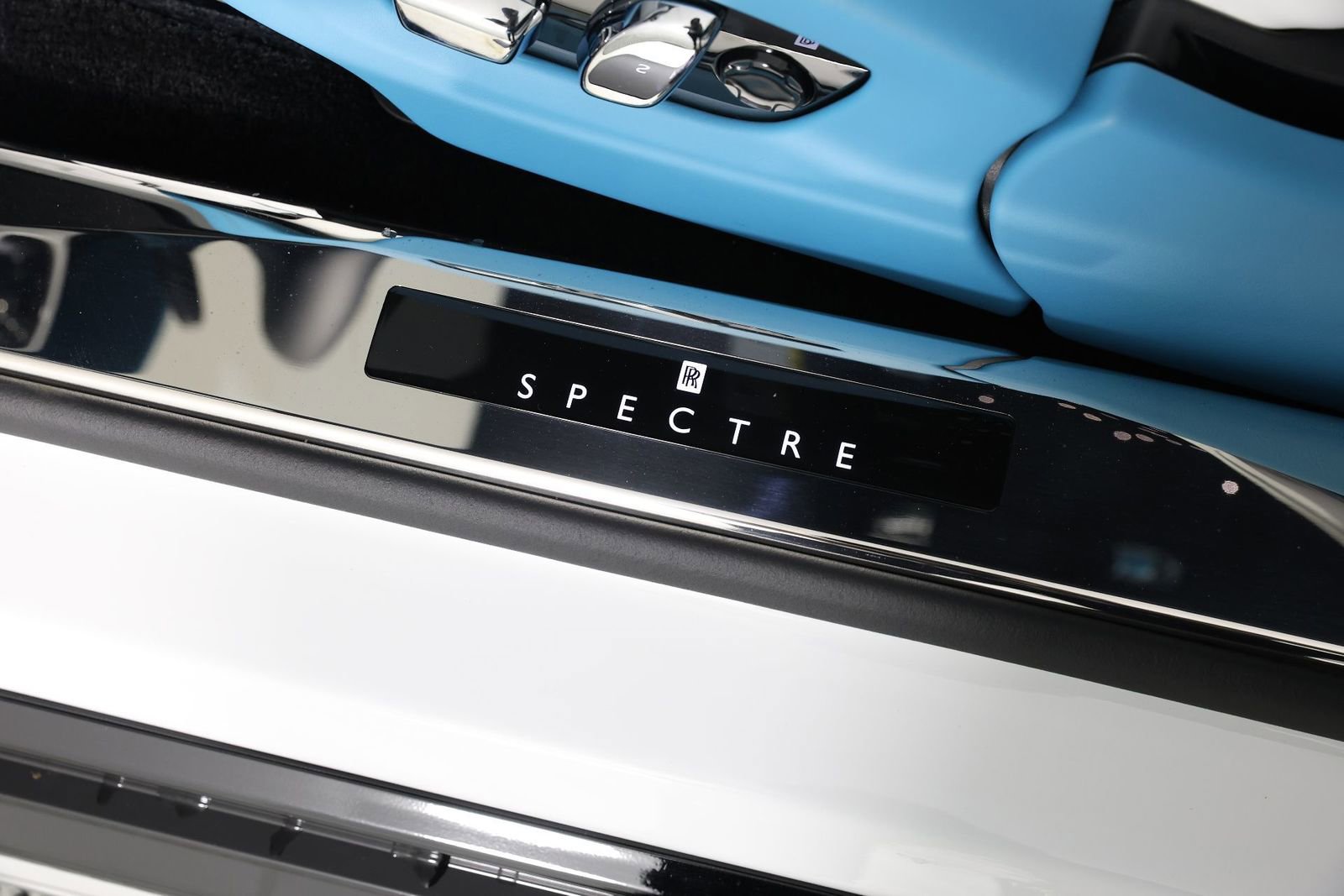 New 2025 Rolls-Royce Spectre w/ Spectre Launch Package AWD/4WD image 31