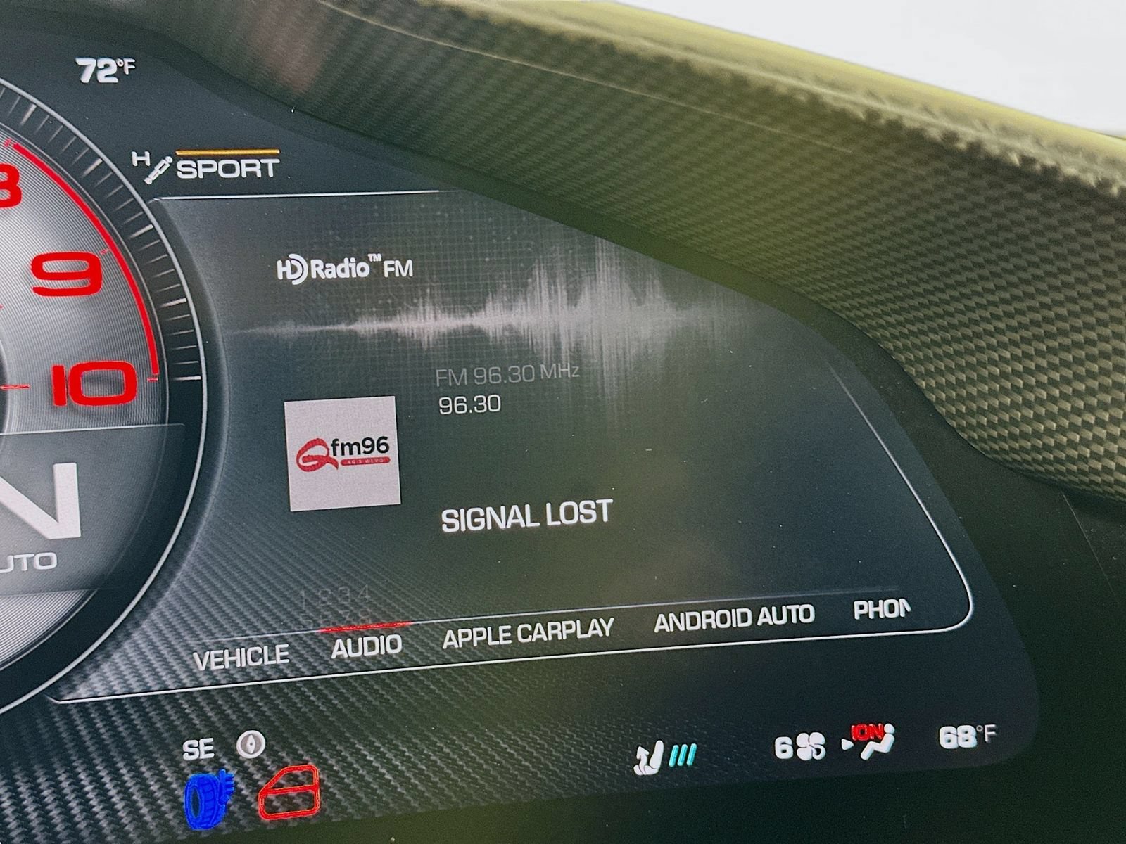 Used 2023 Ferrari Purosangue AWD/4WD image 23