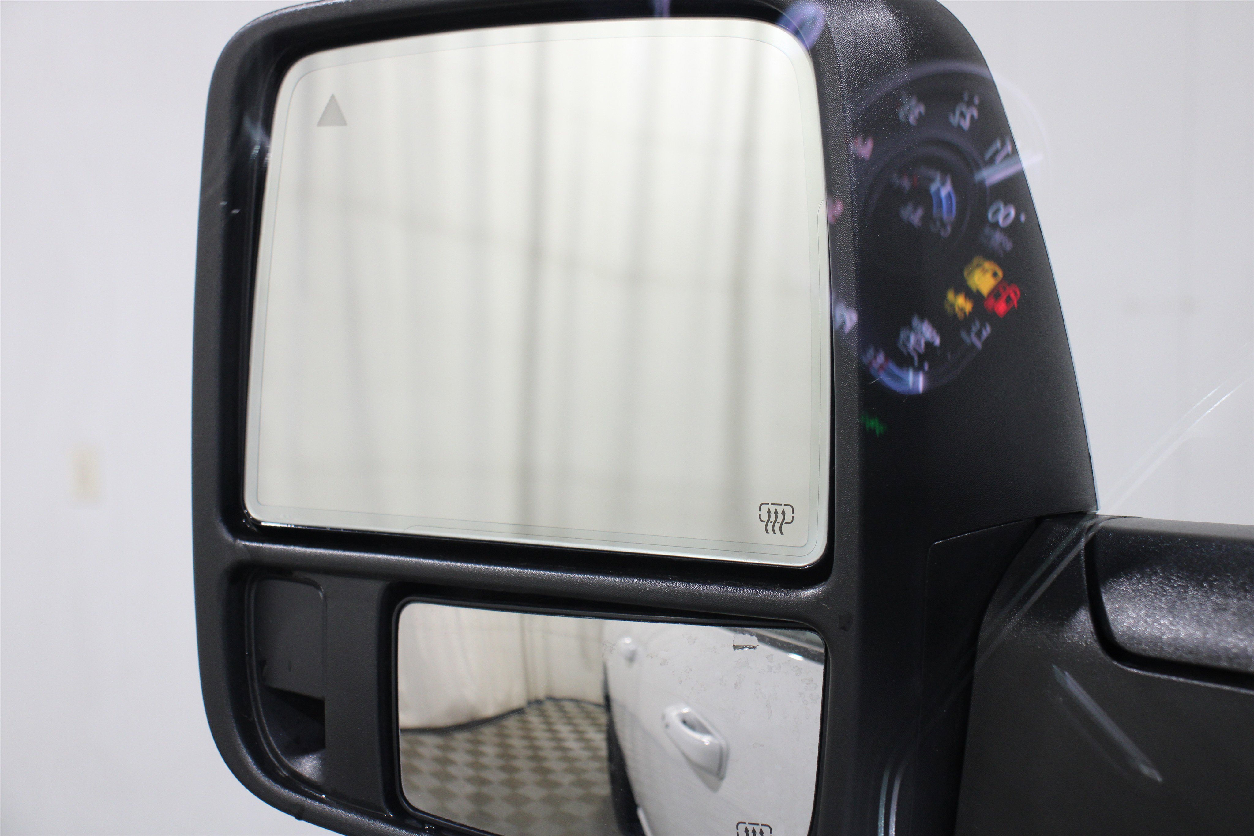 New 2025 RAM 2500 Laramie image 9