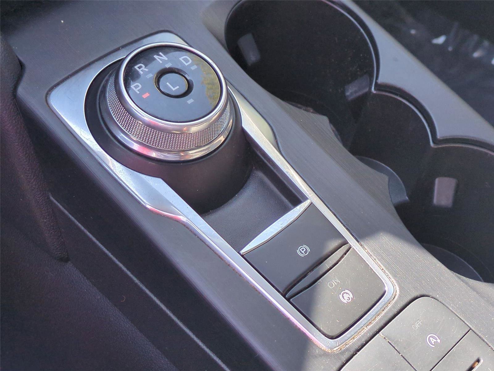 Used 2022 Ford Escape SE w/ Convenience Package image 11