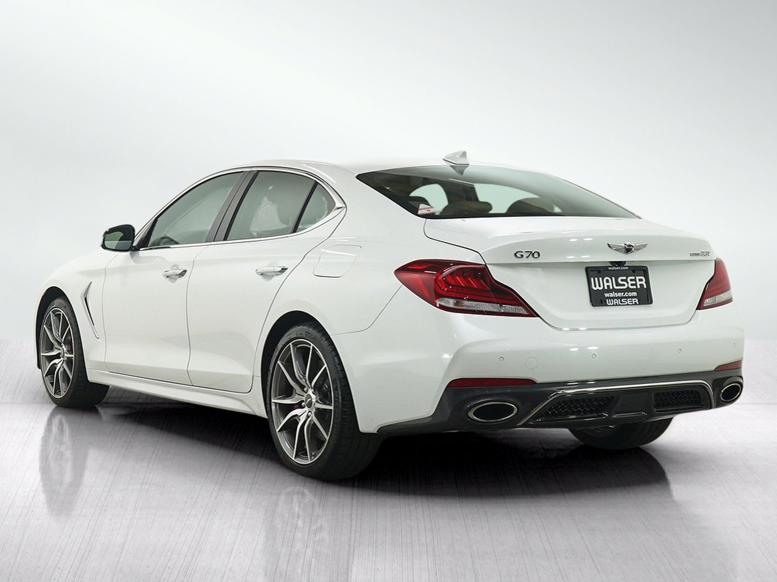 Used 2020 Genesis G70 3.3T w/ Elite Package AWD/4WD image 3