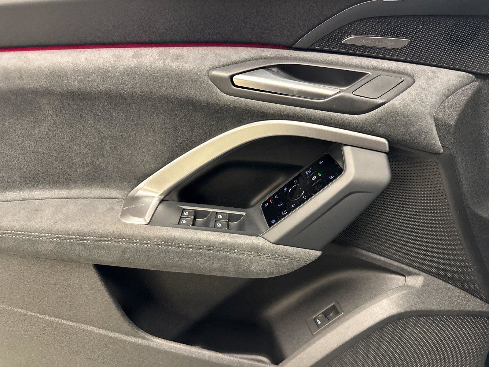 New 2026 Audi SQ5 Premium Plus AWD/4WD image 10
