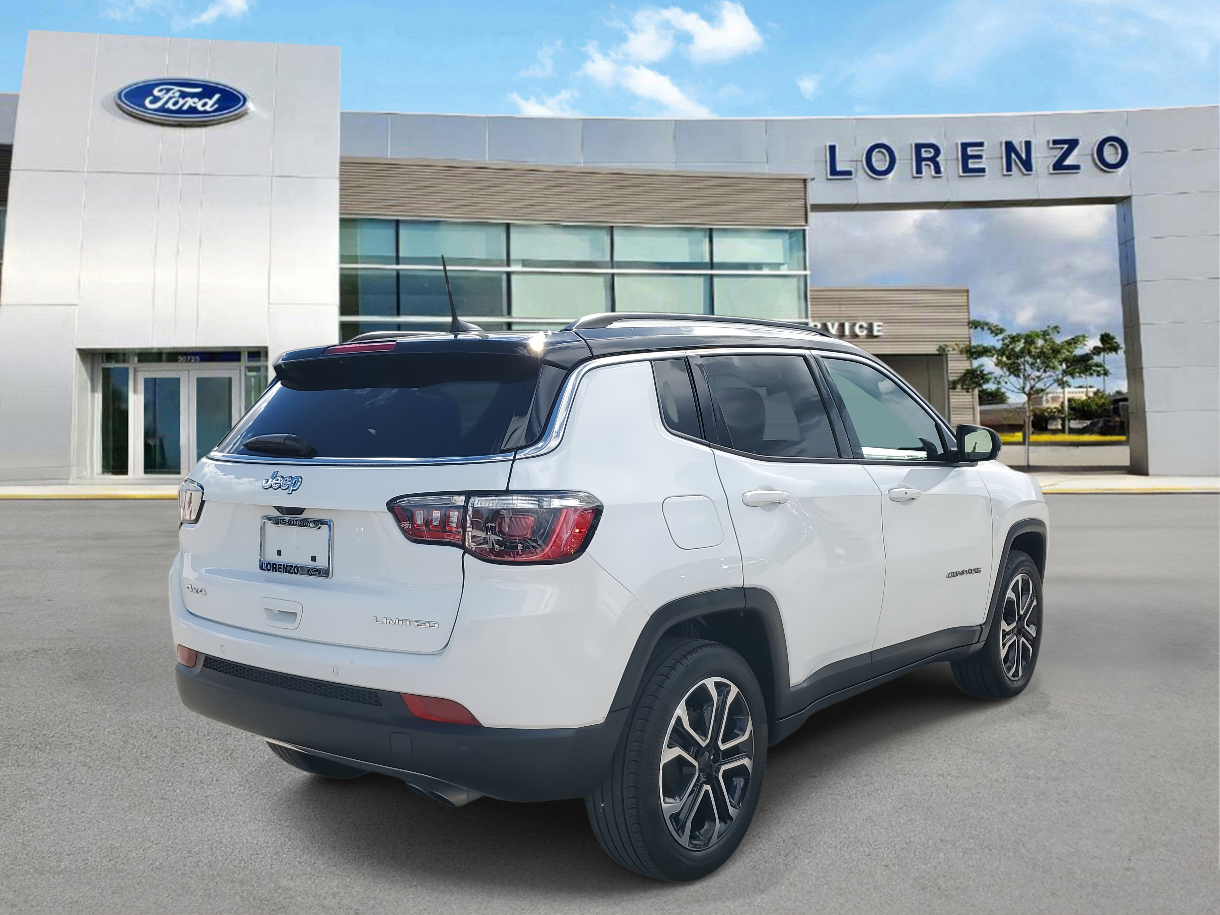 Used 2022 Jeep Compass Limited image 4