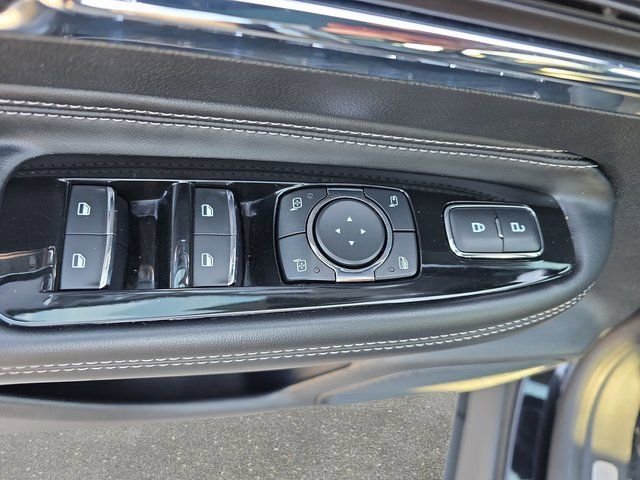 Used 2022 Lincoln Corsair AWD w/ Premium Package image 27