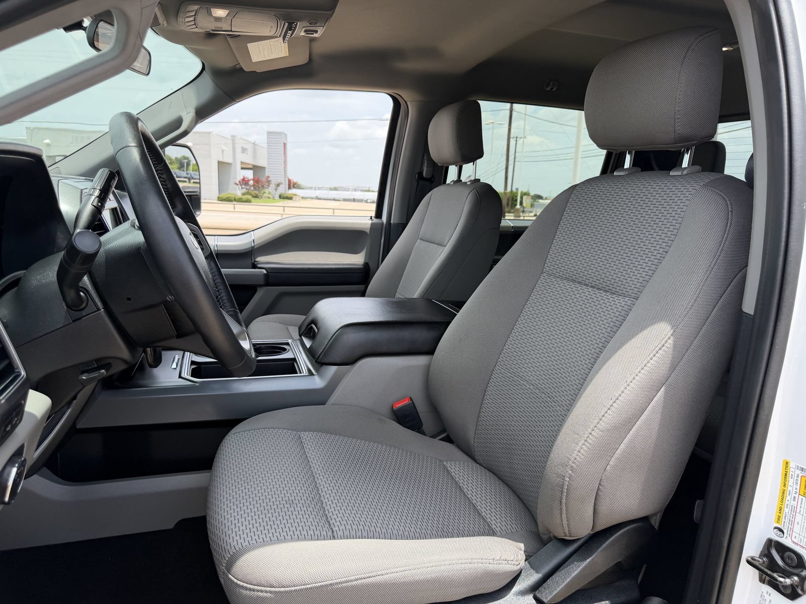 Used 2020 Ford F250 XLT w/ XLT Premium Package AWD/4WD image 25