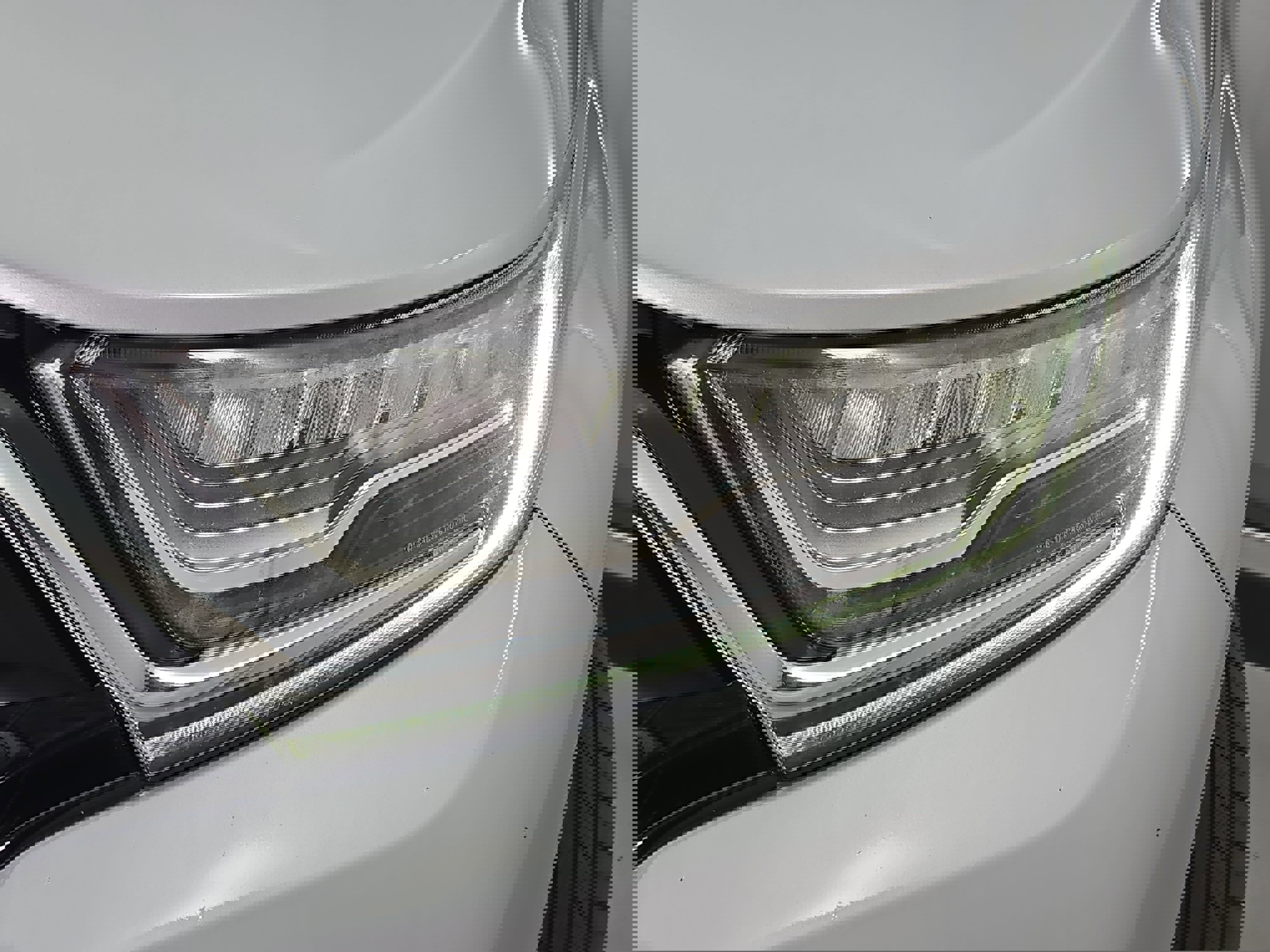 Used 2020 Honda CR-V Touring image 32