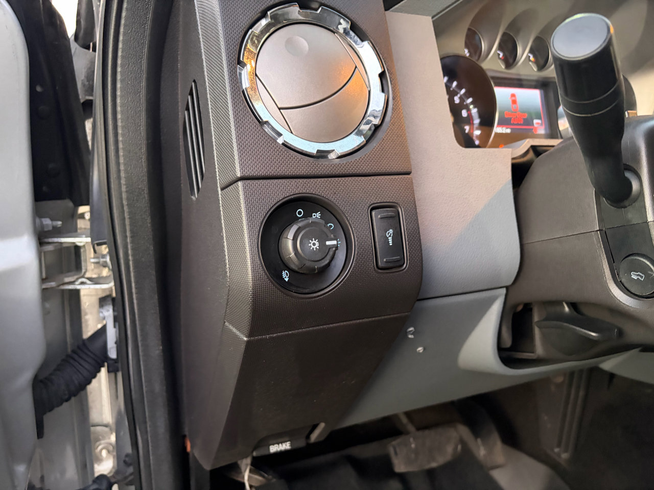 Used 2016 Ford F250 XLT w/ XLT Premium Package image 28