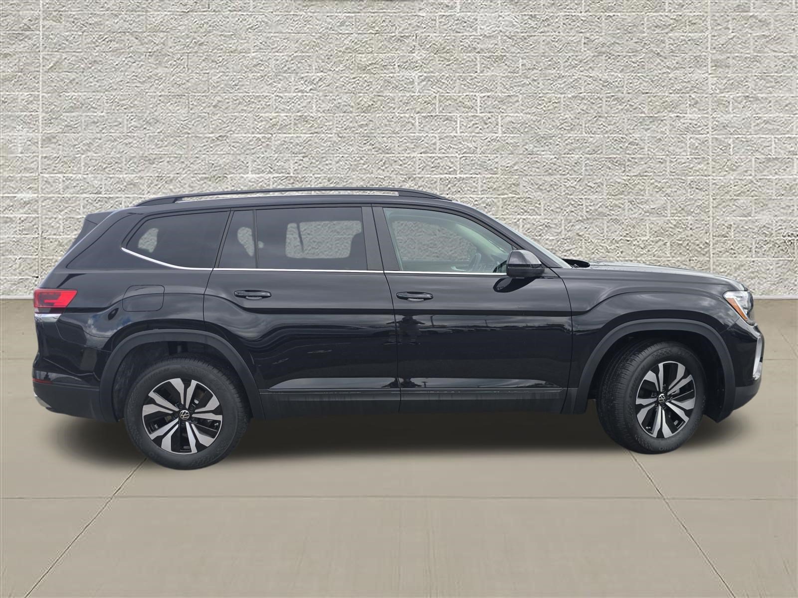 New 2026 Volkswagen Atlas SE AWD/4WD image 8