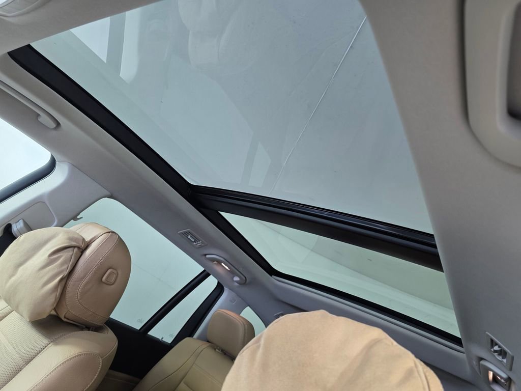 Certified 2025 Mercedes-Benz GLS 450 4MATIC image 12