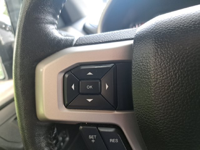 Used 2019 Ford F150 Lariat w/ Equipment Group 502A Luxury AWD/4WD image 21