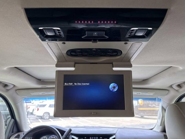 Used 2015 Cadillac Escalade ESV Luxury image 19