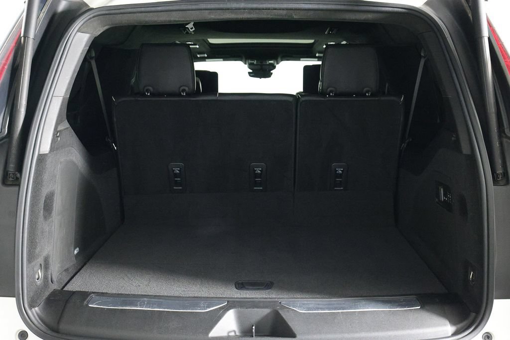 Used 2021 Cadillac Escalade ESV Sport Platinum w/ LPO, ONYX Package AWD/4WD image 12