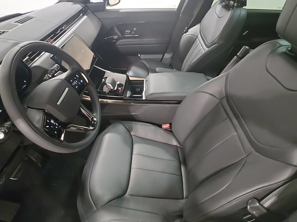 New 2026 Land Rover Range Rover Sport Dynamic SE AWD/4WD image 24