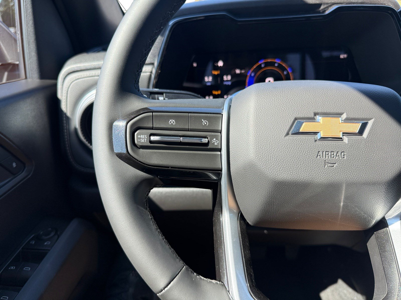 New 2026 Chevrolet Colorado LT w/ Advanced Trailering Package AWD/4WD image 24