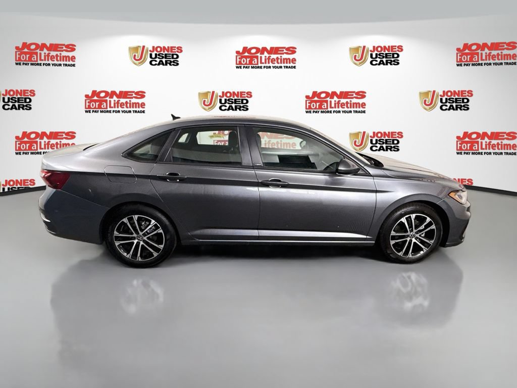 Used 2026 Volkswagen Jetta Sport FWD image 15