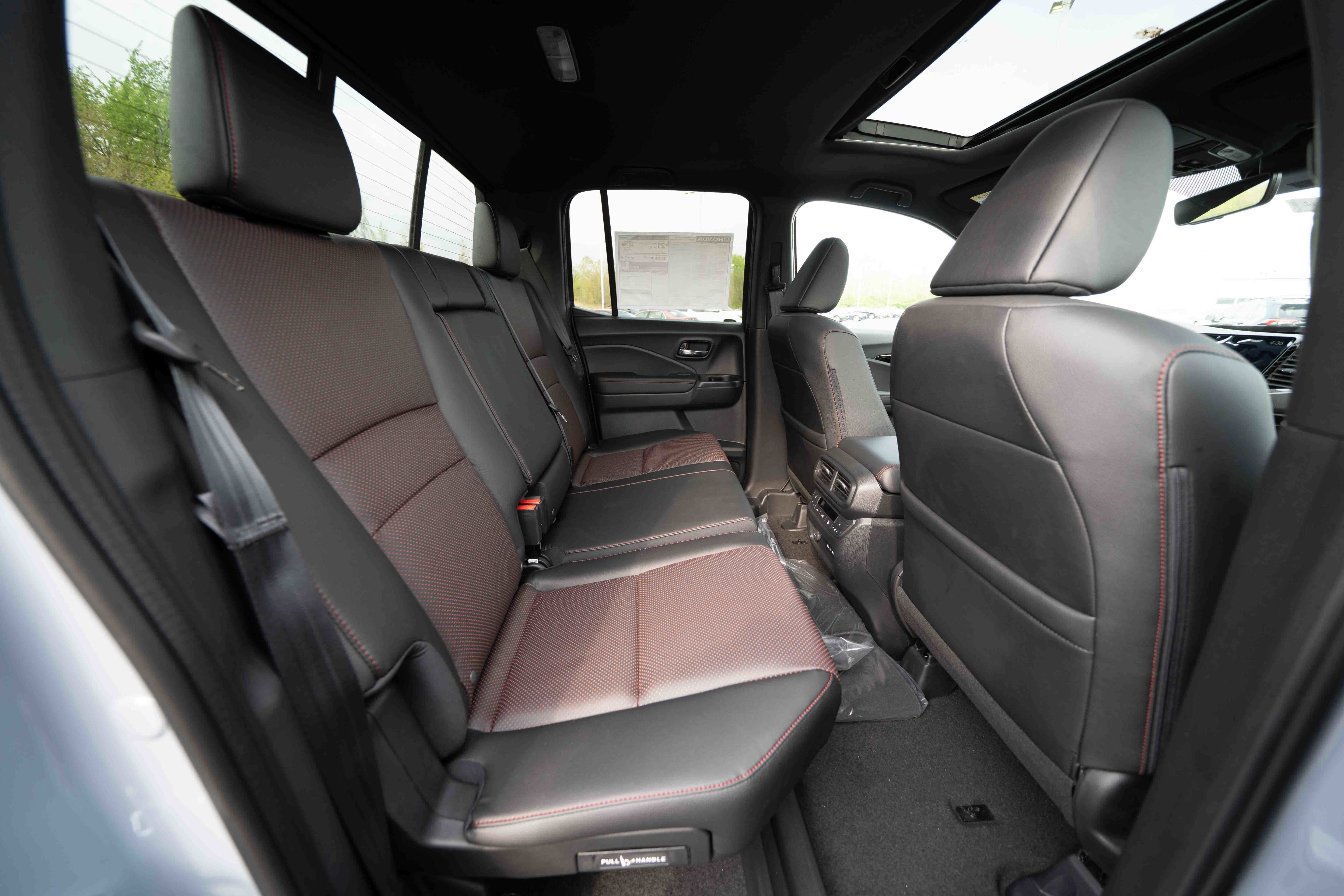 New 2026 Honda Ridgeline Black Edition image 24