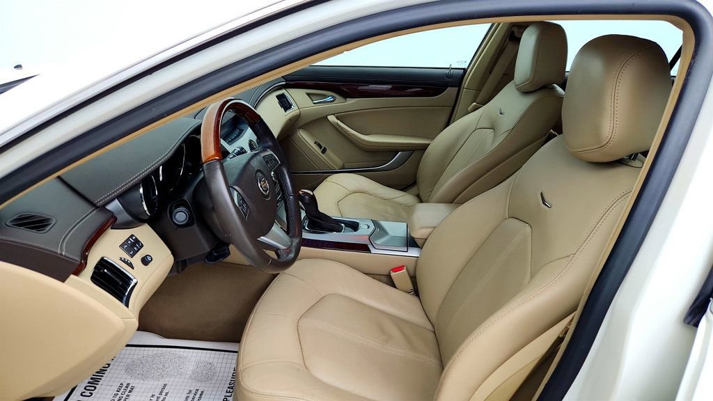 Used 2011 Cadillac CTS Luxury image 20