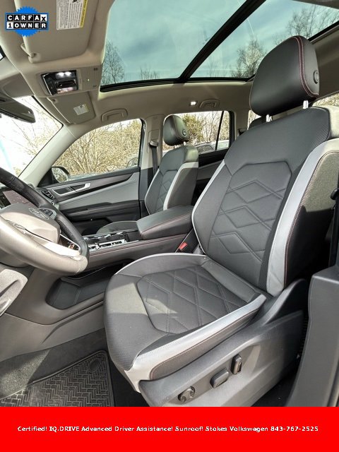 Used 2025 Volkswagen Atlas Peak Edition SE image 5
