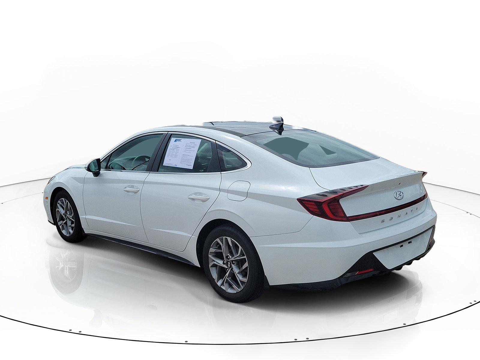 Used 2021 Hyundai Sonata SEL w/ Convenience Package FWD image 4
