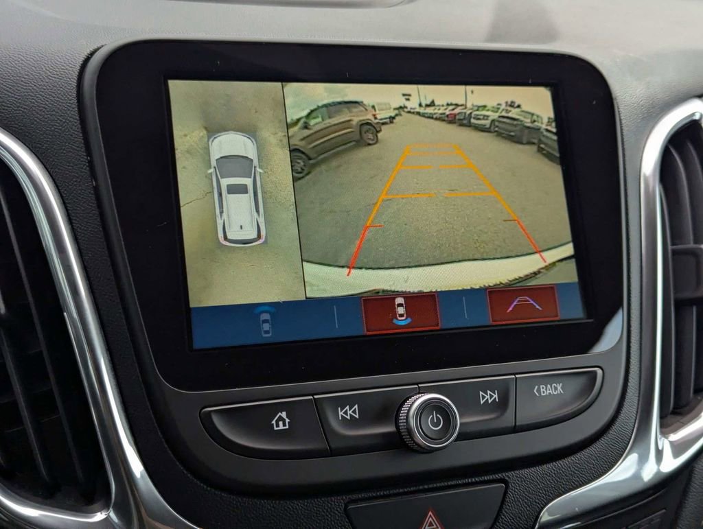 Used 2018 Chevrolet Equinox Premier FWD image 22