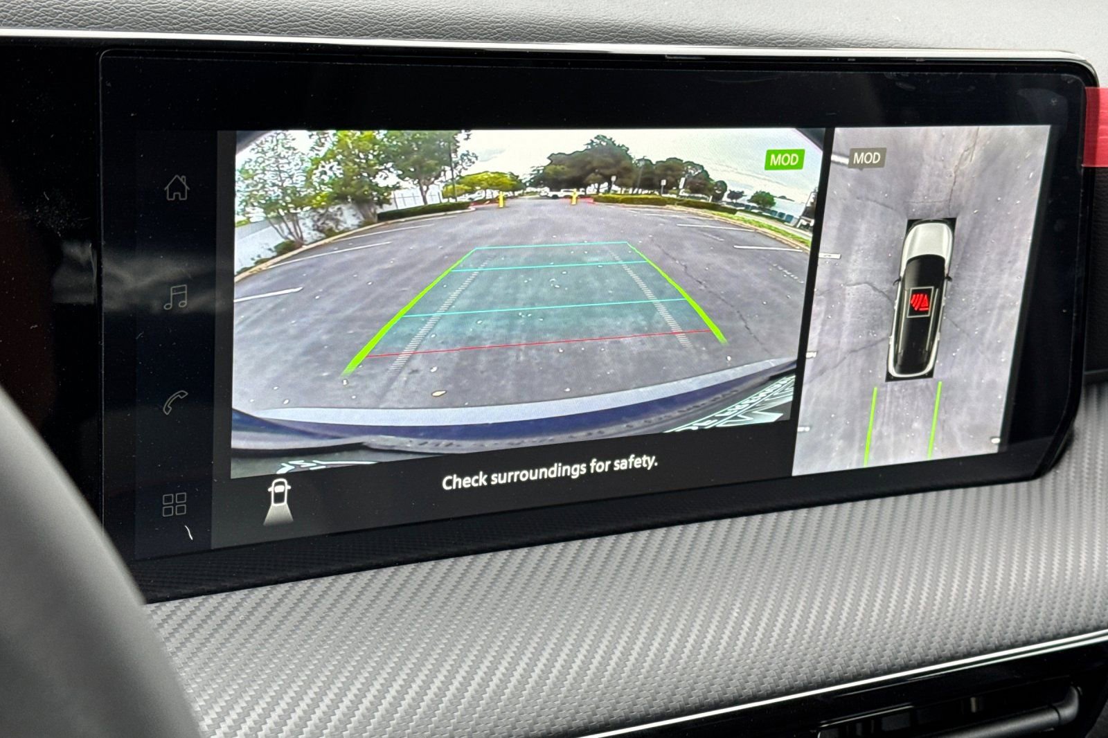 New 2026 Nissan Kicks SR w/ Cold Weather Package image 16