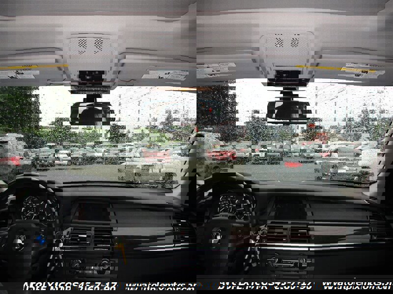 Used 2011 BMW X5 xDrive35d image 17