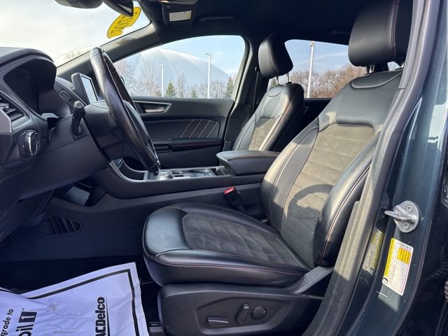 Used 2022 Ford Edge ST-Line AWD/4WD image 18