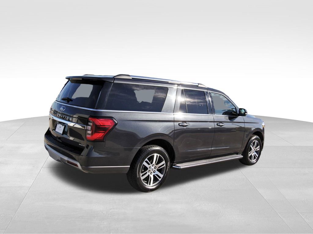 Used 2023 Ford Expedition Max Limited image 4