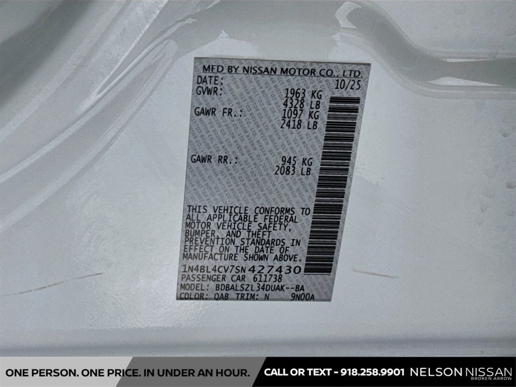 Certified 2025 Nissan Altima 2.5 SR w/ SR Premium Package FWD image 31