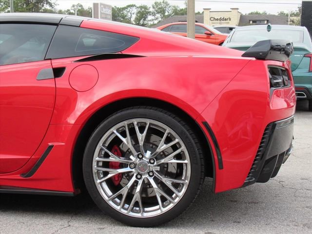 Used 2016 Chevrolet Corvette Z06 w/ Battery Protection Package image 10