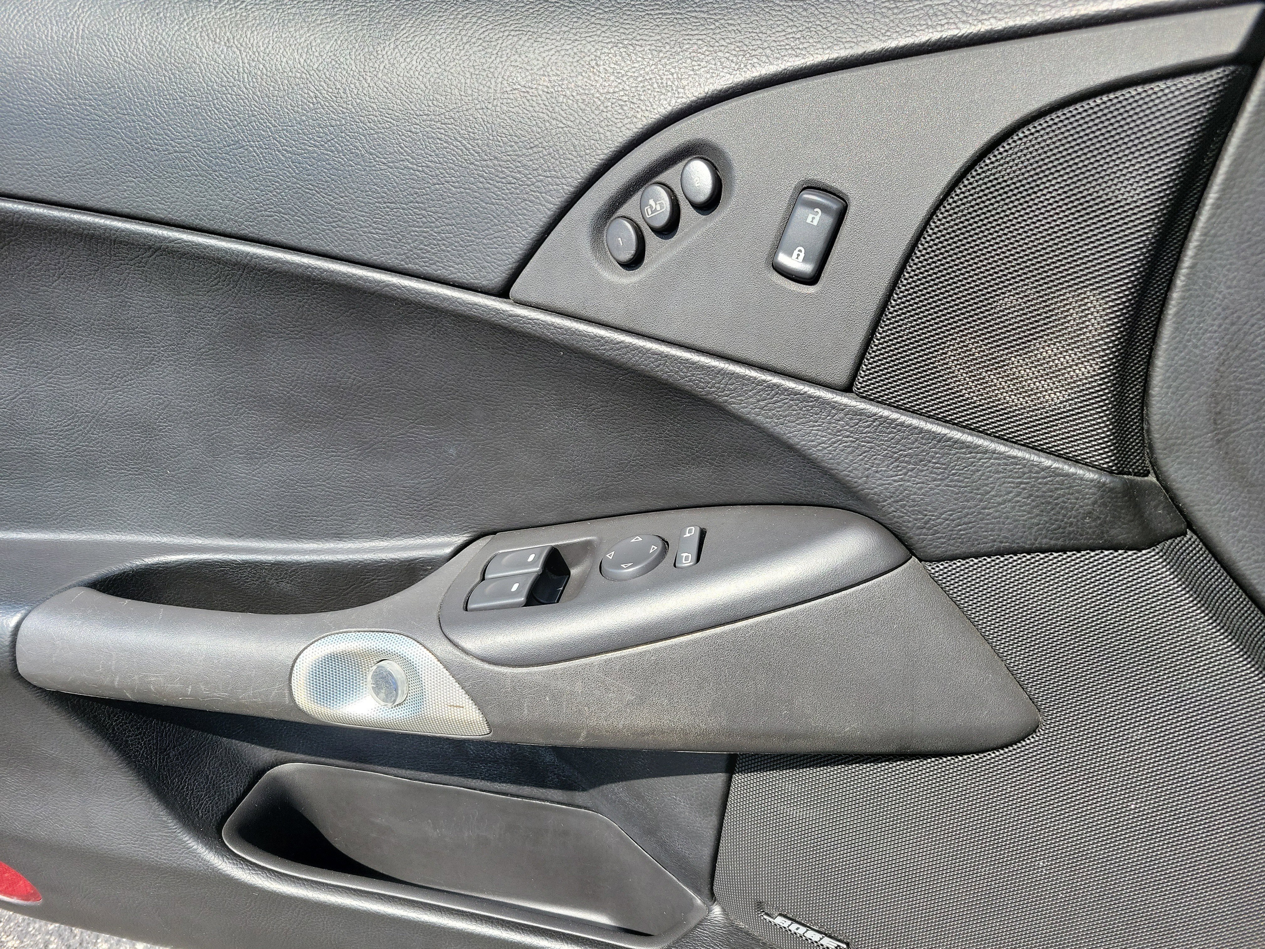 Used 2005 Chevrolet Corvette Convertible w/ Preferred Equipment Group image 7